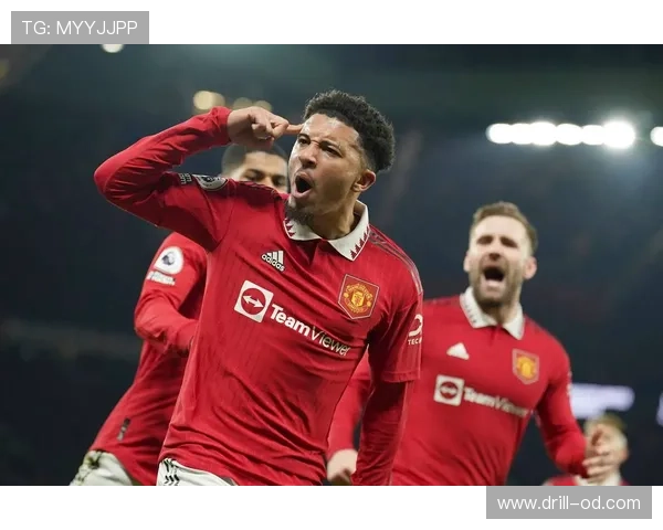 曼联战术体系缺乏稳定性逐步显现，对赛季走势造成影响