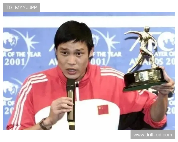 范志毅转型青训导师,强调对抗训练重塑后卫角色 范志毅转型青训导师,强调对抗训练重塑后卫角色