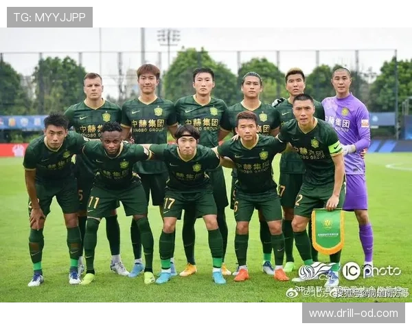 广西平果哈嘹加速战术磨合全力冲击中超席位 广西平果哈嘹加速战术磨合全力冲击中超席位